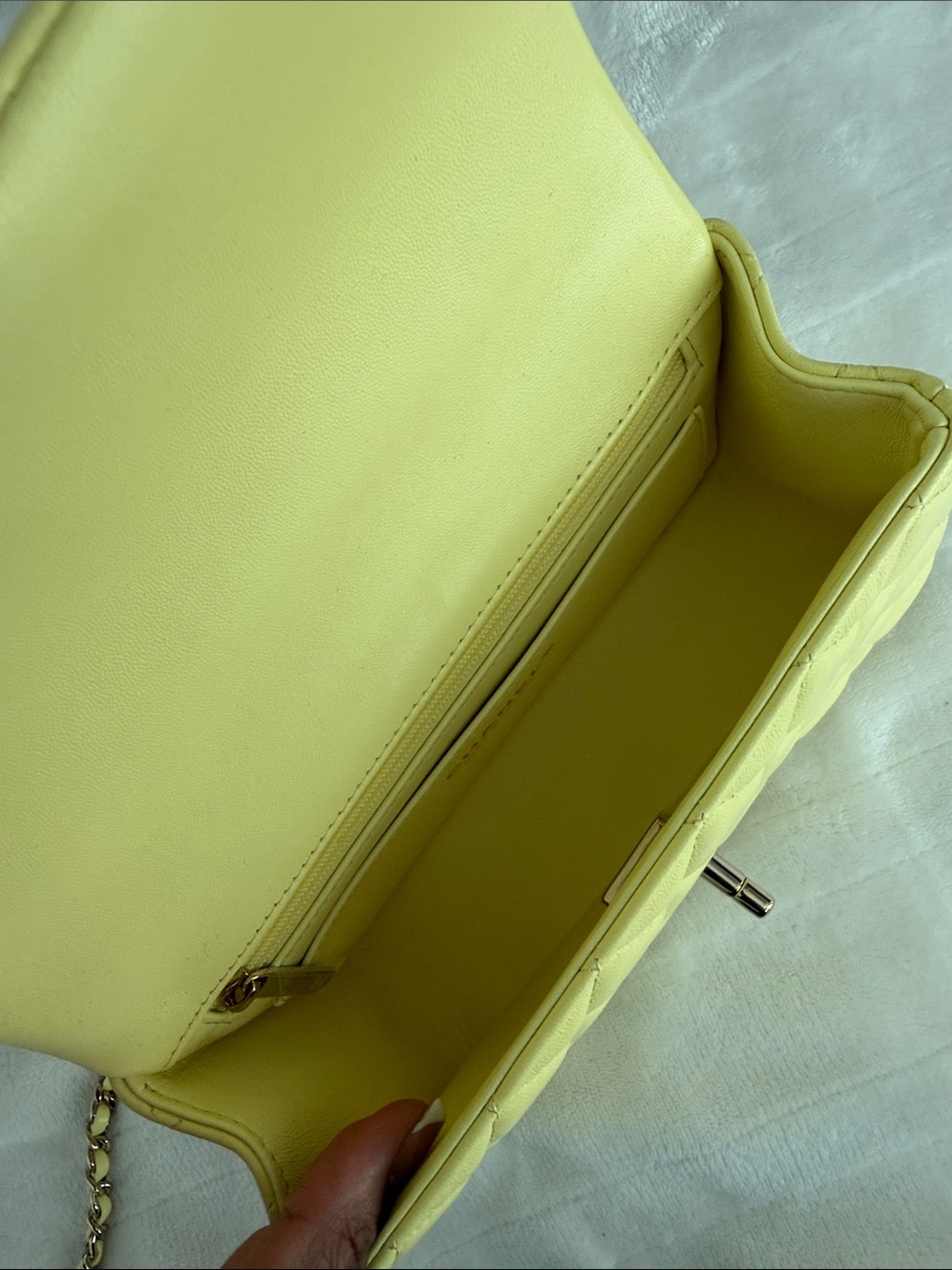 CHANEL Quilted Top-Handle Shoulder Bag in Pale Yellow - Picture 9 of 9